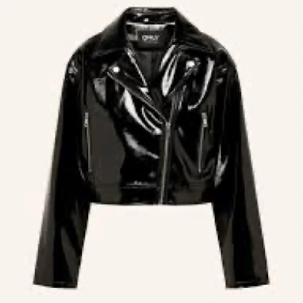 Topshop Women's Black 100% Polyester Cropped Biker Jacket Ladies Zipper Pocket - Picture 2 of 12